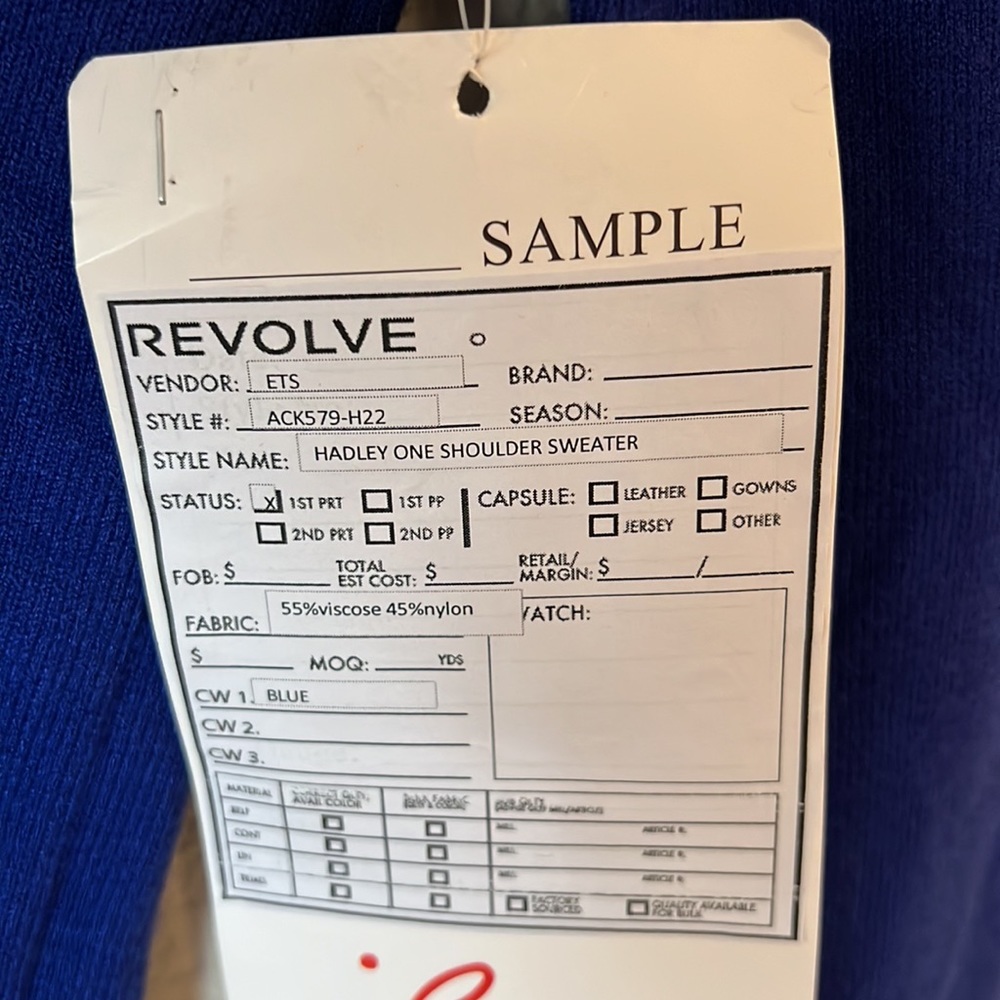 Nbd Hadley One Shoulder Sweater in blue - Picture 5 of 6